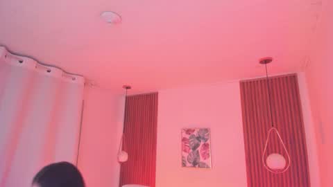 Tiffany online show from 11-16-25, 01:17