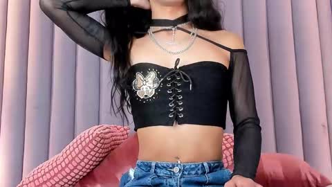 Tiffany  online show from 09-27-25, 07:41