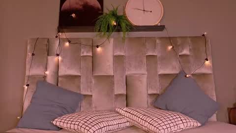 Tiffany  online show from 10-13-25, 03:17