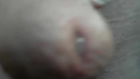 tigardmalelooking online show from 11-03-25, 08:21