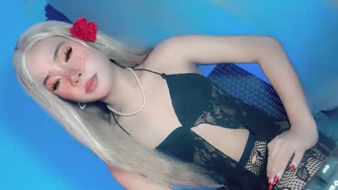 Snapshot of tight_elliana chatting on 11-16-25, 02:06 tight_elliana online show from 11-16-25, 02:06