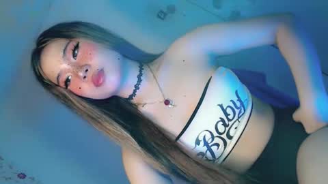 tight_elliana online show from 04-25-26, 05:10