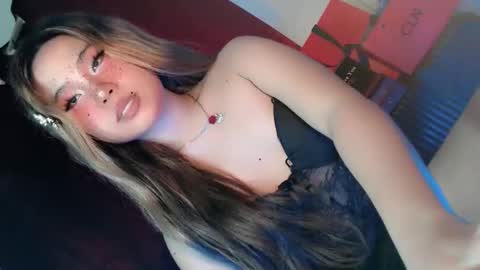 Snapshot of tight_elliana chatting on 05-24-26, 03:00 tight_elliana online show from 05-24-26, 03:00