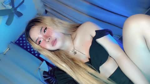 tight_elliana online show from 07-23-26, 04:54