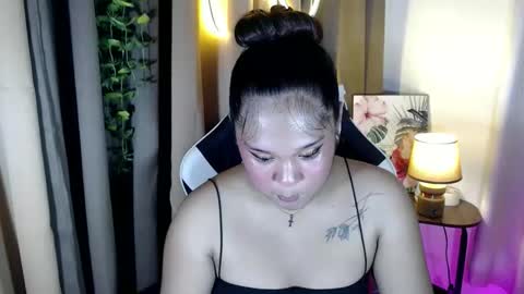 Kitti online show from 10-31-25, 07:37