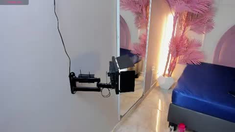 tiianascott online show from 07-13-26, 03:31