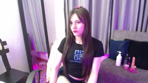 Snapshot of tiinajonus_ chatting on 04-22-26, 04:04 tiinajonus_ online show from 04-22-26, 04:04