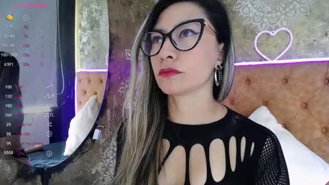 TILA TEQUILA online show from 01-20-25, 12:39