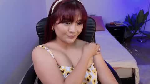 Tila Tequila online show from 12-16-25, 03:44