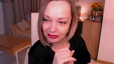 Tilly online show from 07-27-26, 08:38