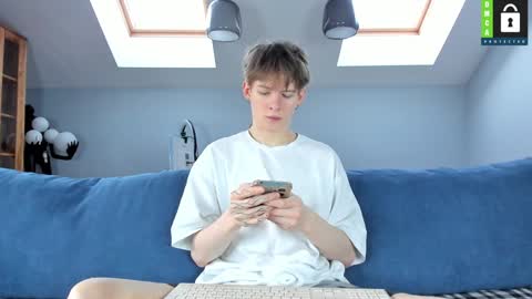 Tim online show from 01-21-25, 07:47