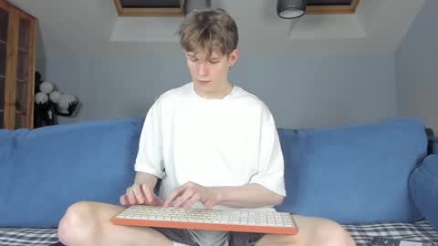 Tim online show from 02-01-25, 05:58