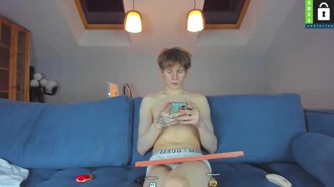 Tim online show from 03-10-25, 10:02