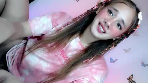 Snapshot of timea_slut69xx chatting on 01-23-25, 10:11 Happy Birthday To Me online show from 01-23-25, 10:11