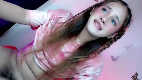 Snapshot of timea_slut69xx chatting on 02-18-25, 06:15 Happy Birthday To Me online show from 02-18-25, 06:15