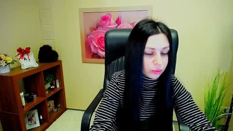 Luisa online show from 12-10-24, 11:00