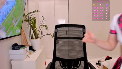 Timis but I prefer you whisper to my ear my girl online show from 02-23-25, 04:17