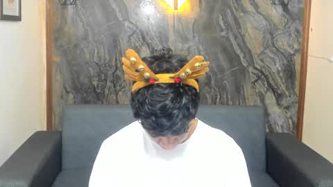 Snapshot of timmy_king777 chatting on 12-21-24, 09:04 Timmy King -. online show from 12-21-24, 09:04