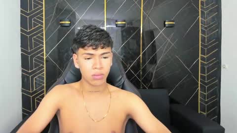 Snapshot of timmy_king777 chatting on 01-05-25, 10:08 Timmy King -. online show from 01-05-25, 10:08