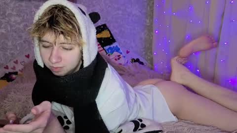 Timothy Fox online show from 05-15-26, 01:01