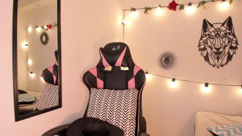 Timothy 21 years old online show from 01-13-25, 04:50