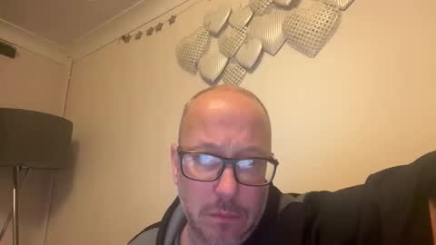 Snapshot of timtim19781978 chatting on 12-15-25, 07:29 timtim19781978 online show from 12-15-25, 07:29