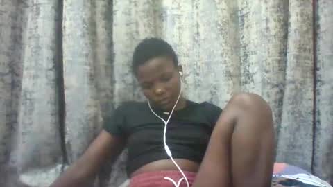 Snapshot of tina2030_1 chatting on 05-20-26, 07:31 tee online show from 05-20-26, 07:31