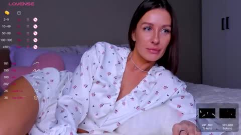 Tina online show from 10-16-25, 07:31