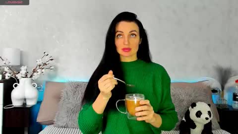 Tina online show from 01-18-26, 11:36