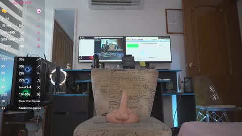 Snapshot of tinacb chatting on 12-10-24, 01:22 tinacb online show from 12-10-24, 01:22