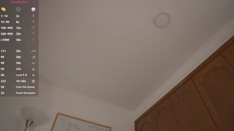 Snapshot of tinacb chatting on 12-18-24, 04:39 tinacb online show from 12-18-24, 04:39