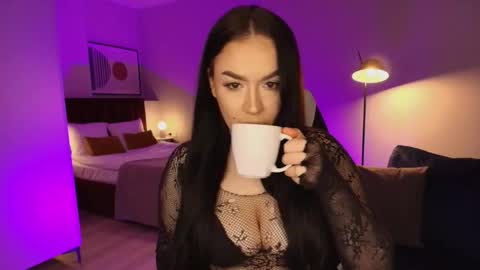 hi im curvy babyface girlie Tina online show from 01-19-26, 08:07