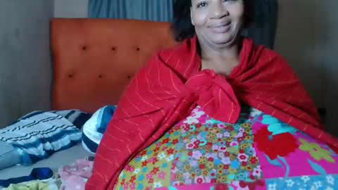 tinagiant online show from 04-28-26, 07:02