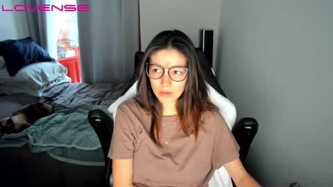 Snapshot of tinaricci chatting on 02-14-25, 07:02 Tina online show from 02-14-25, 07:02