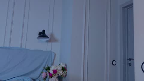 Snapshot of tinasiner chatting on 12-10-24, 05:55 tinasiner online show from 12-10-24, 05:55
