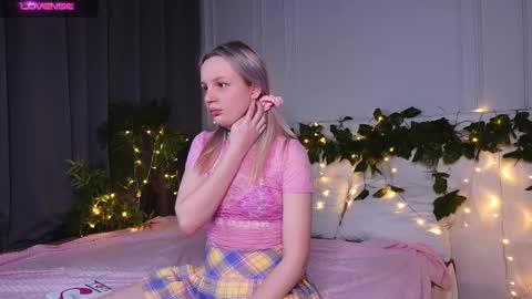 Snapshot of tinasiner chatting on 03-01-25, 02:13 tinasiner online show from 03-01-25, 02:13