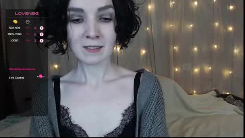 Snapshot of tinawincee chatting on 12-08-24, 07:47 Tina online show from 12-08-24, 07:47