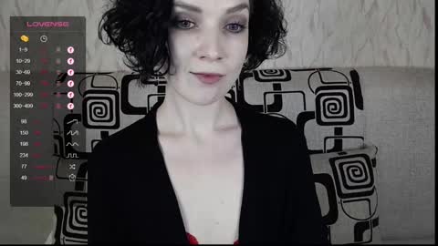 Snapshot of tinawincee chatting on 02-13-25, 08:48 Tina online show from 02-13-25, 08:48