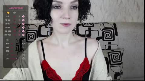 Snapshot of tinawincee chatting on 02-16-25, 05:48 Tina online show from 02-16-25, 05:48