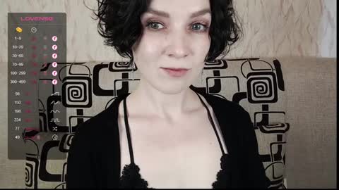 Snapshot of tinawincee chatting on 03-12-25, 09:44 Tina online show from 03-12-25, 09:44