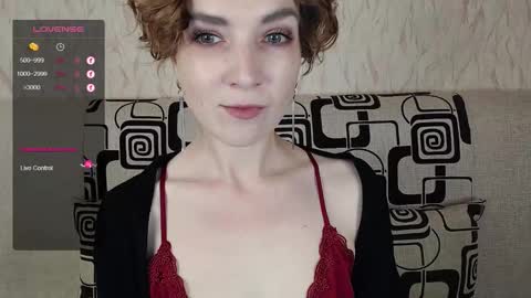 Snapshot of tinawincee chatting on 09-13-25, 05:07 Tina online show from 09-13-25, 05:07