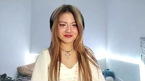 Kate online show from 03-08-26, 02:21