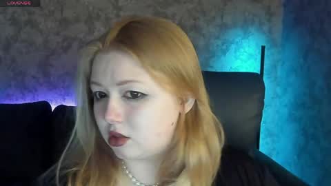 TinkerrBelll online show from 03-31-26, 12:49