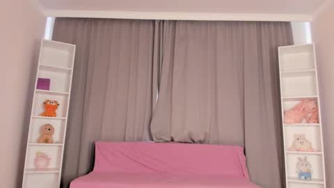 Tina online show from 11-07-25, 08:36