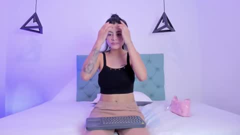 TINNY AND CANDY online show from 12-04-24, 02:15