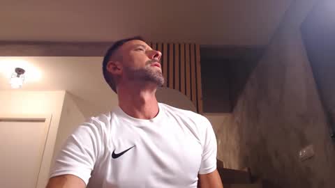 tinoclandestino online show from 02-02-25, 06:10