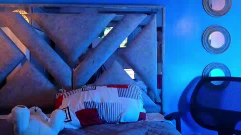 TONY online show from 03-11-26, 02:06