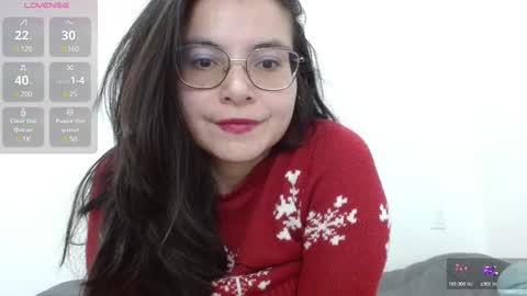 Tiny Caroline online show from 02-19-25, 04:12