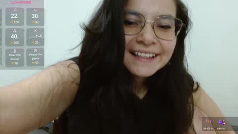 Tiny Caroline online show from 02-24-25, 10:25