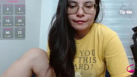 Tiny Caroline online show from 04-19-26, 04:56